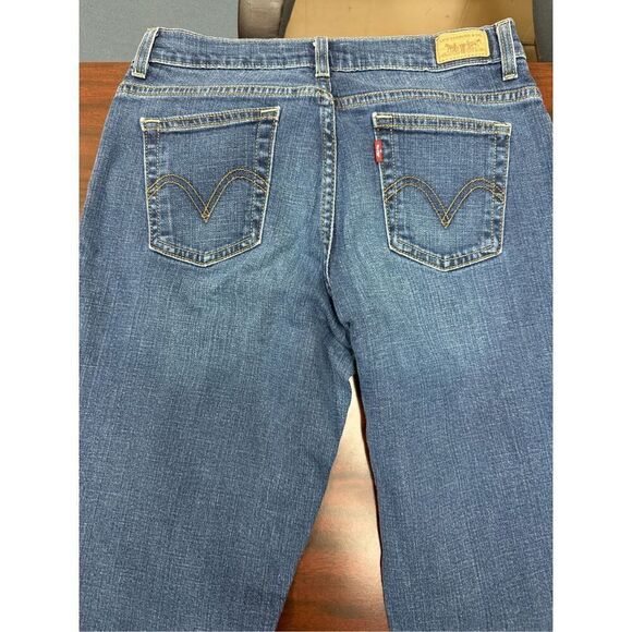 Levi’s 550 Relaxed Boot Cut Denim Jeans Size 6 Short - Picture 4 of 9